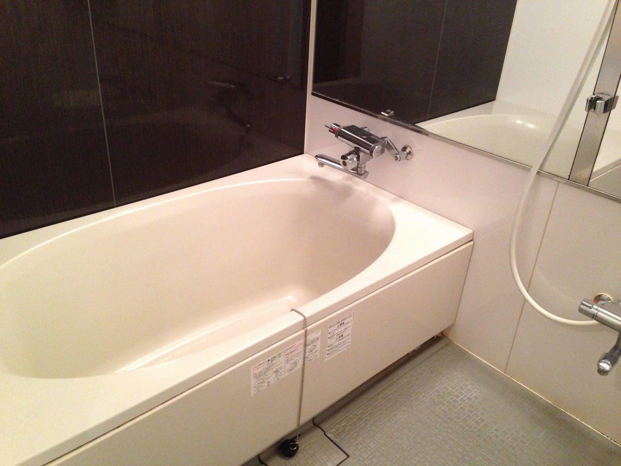Uehonmachi Plaza Hotel (Adults Only) Osaka Zewnętrze zdjęcie