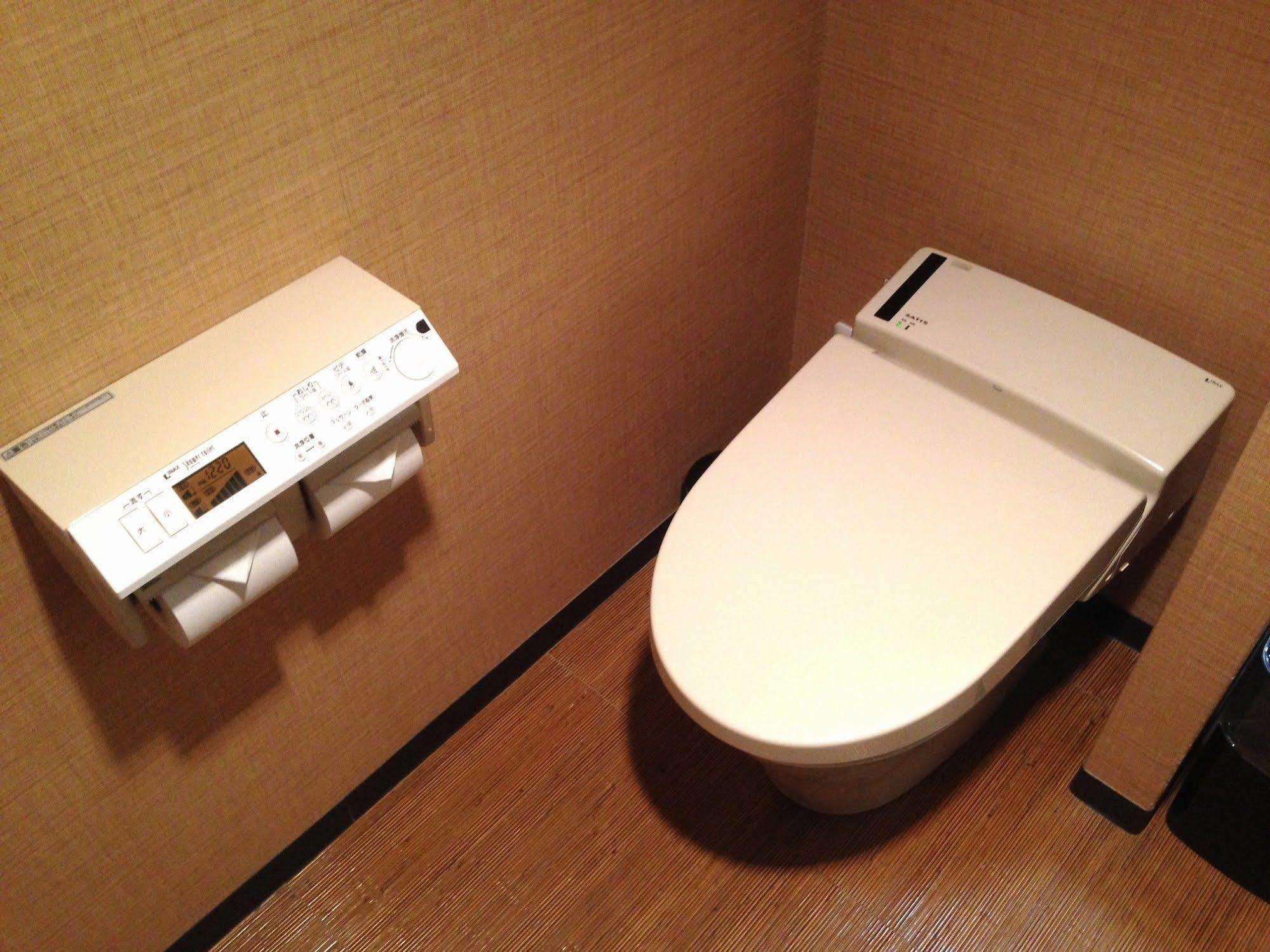 Uehonmachi Plaza Hotel (Adults Only) Osaka Zewnętrze zdjęcie